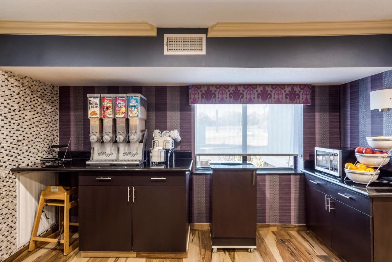 Comfort Inn Midtown Tulsa Extérieur photo