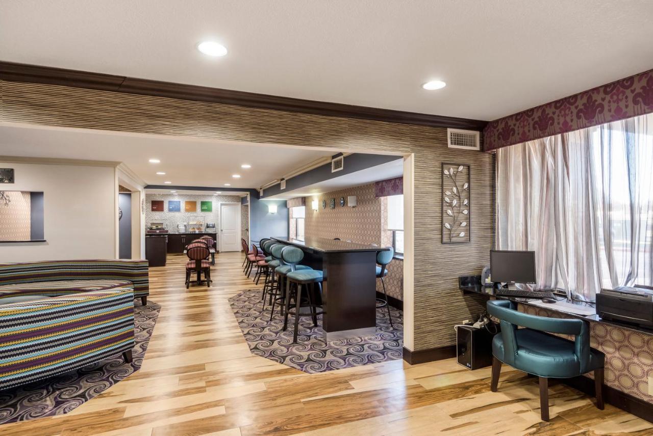 Comfort Inn Midtown Tulsa Extérieur photo