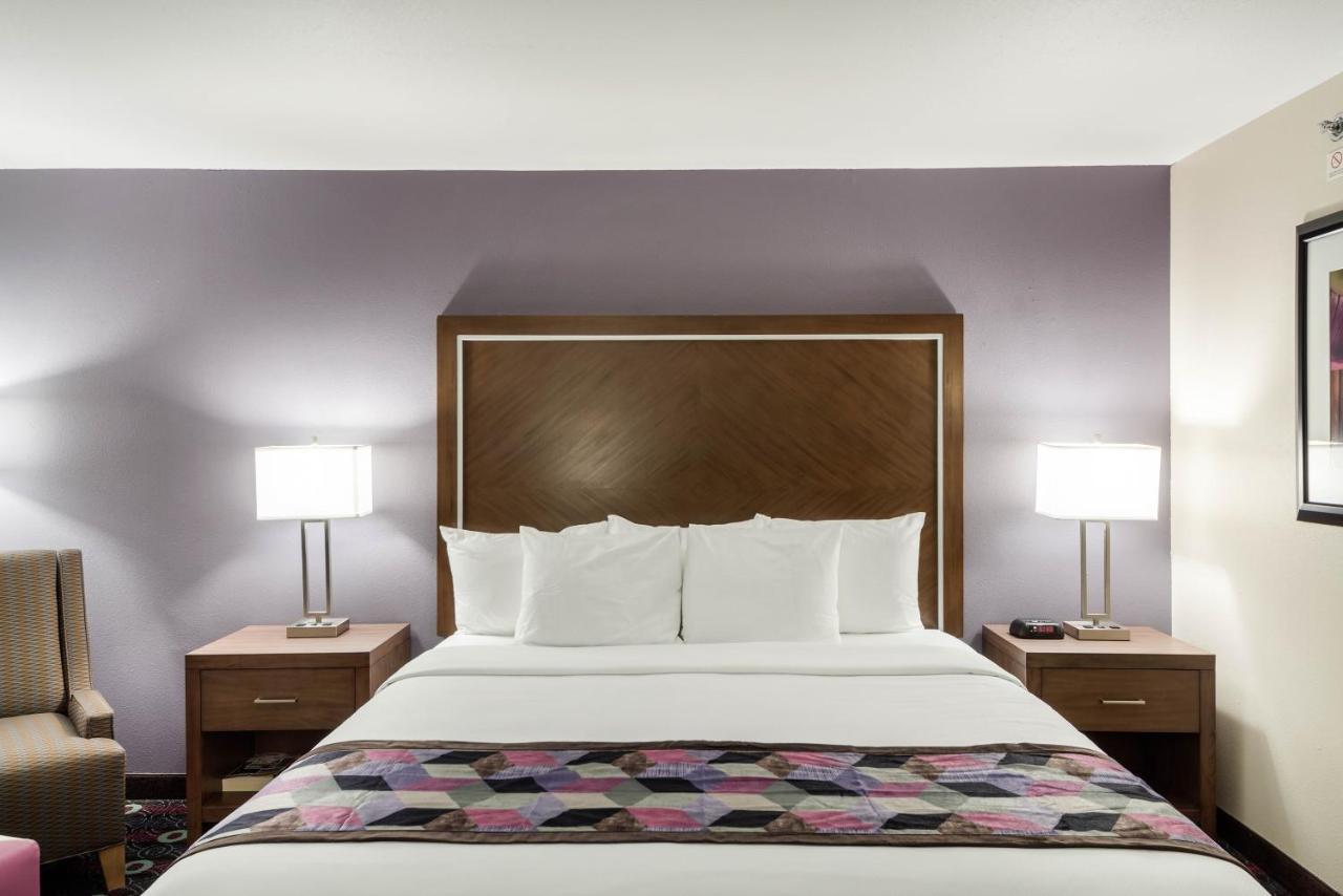 Comfort Inn Midtown Tulsa Extérieur photo