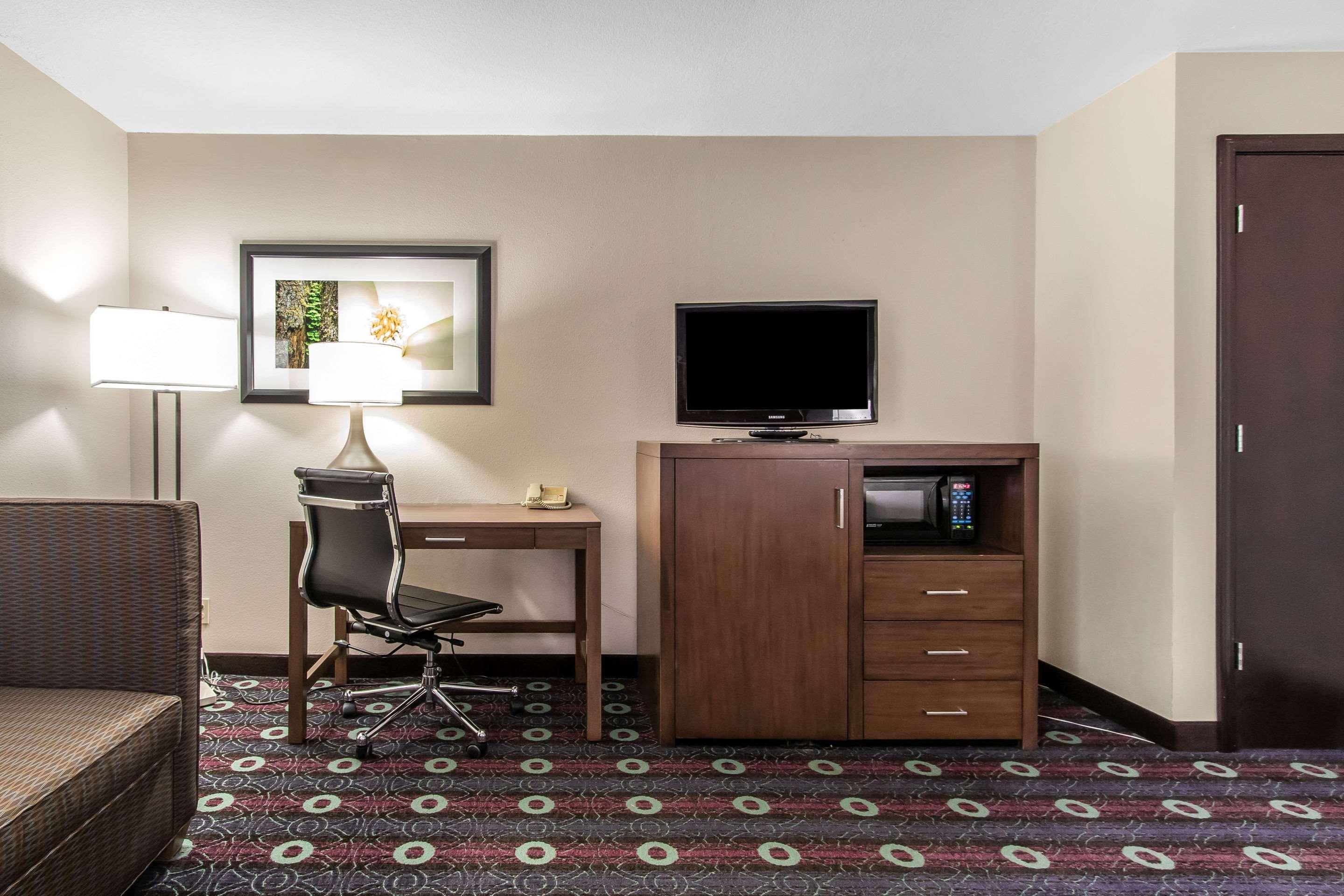 Comfort Inn Midtown Tulsa Extérieur photo