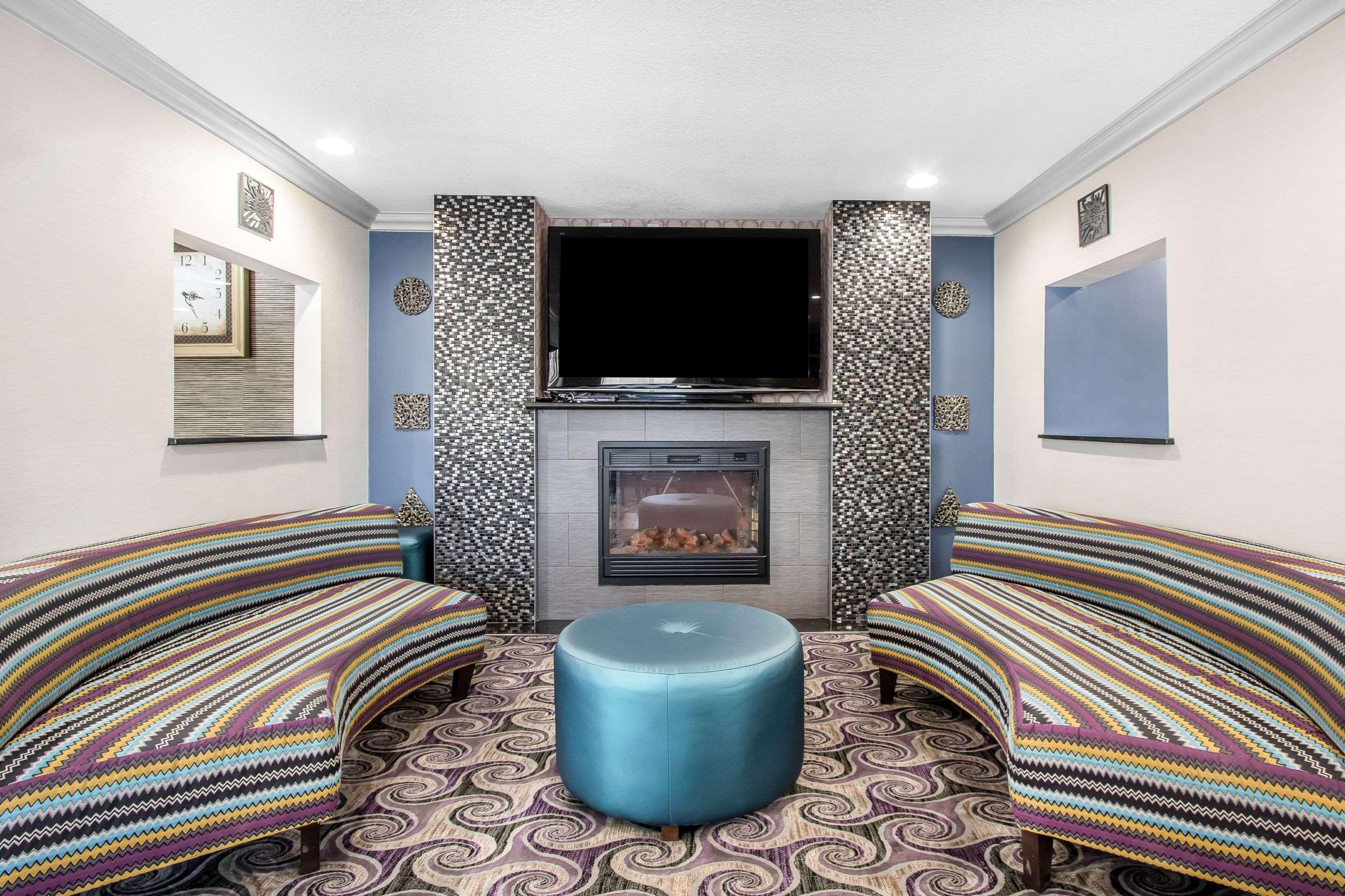 Comfort Inn Midtown Tulsa Extérieur photo