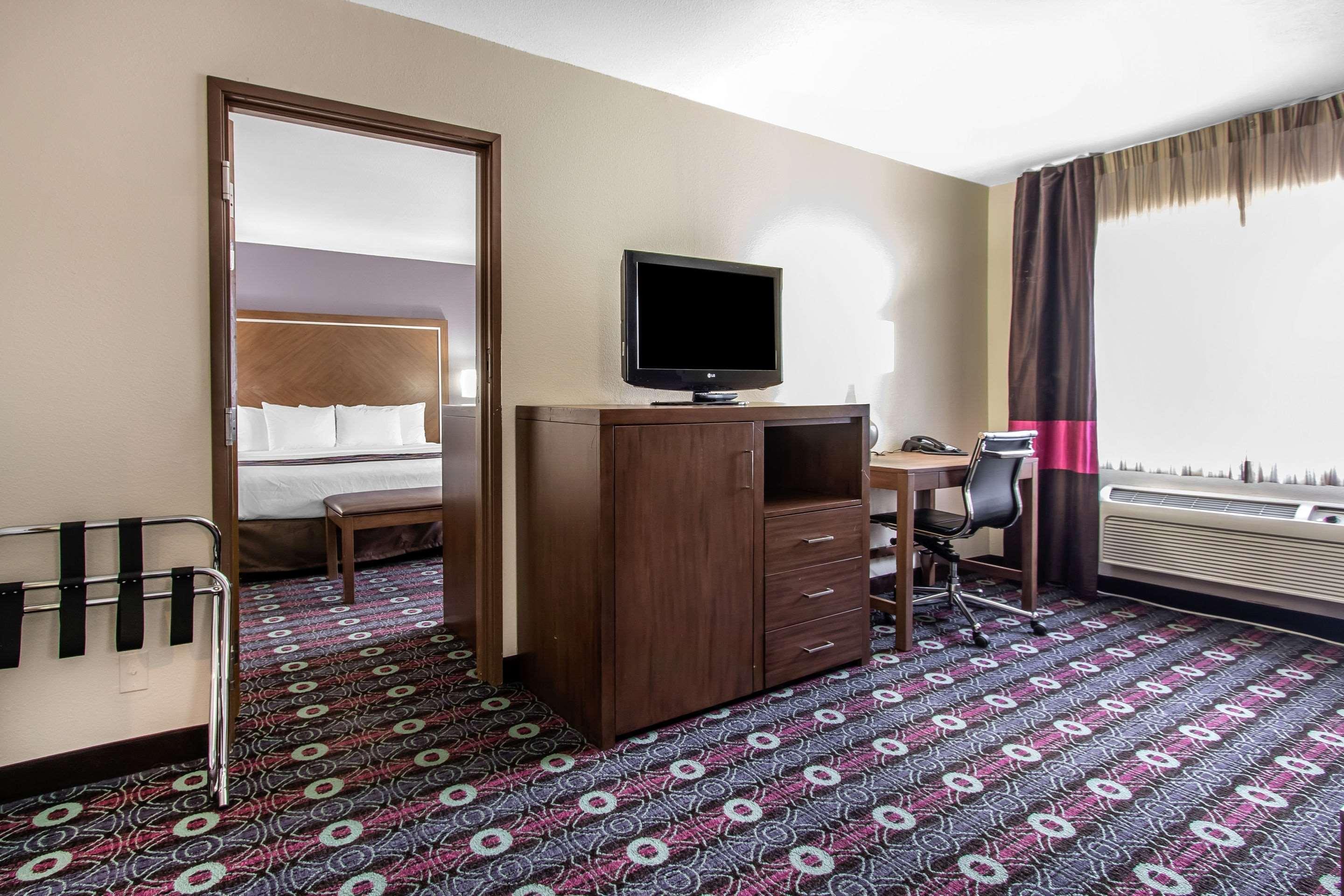 Comfort Inn Midtown Tulsa Extérieur photo
