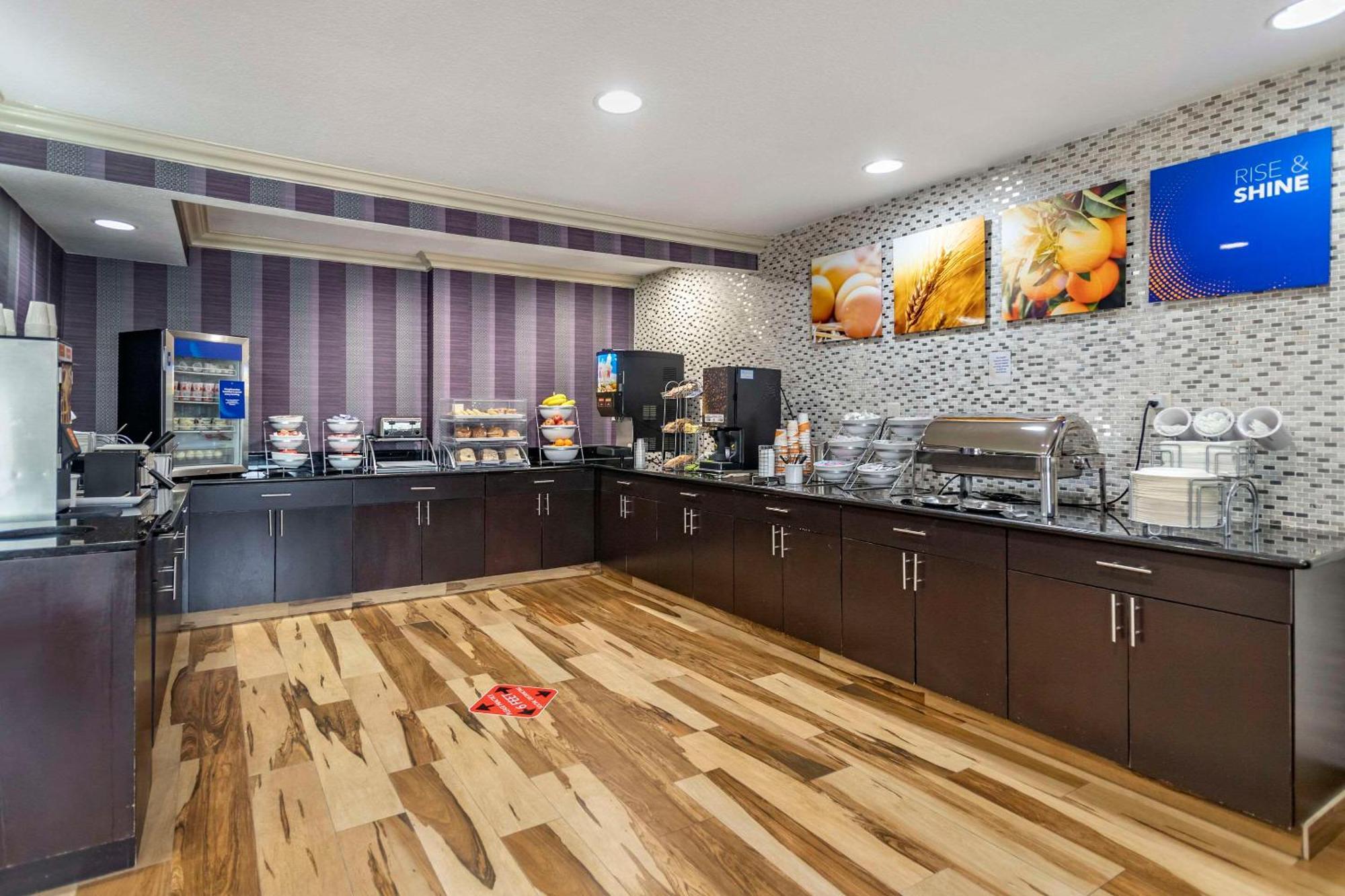 Comfort Inn Midtown Tulsa Extérieur photo